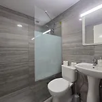 Star 6 Apartamento *