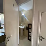 Star 6 Apartamento *