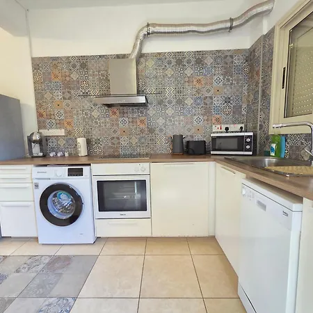 Апартаменты Star 6 Лимасол