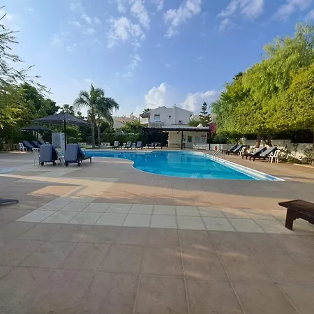 Star 6 * Лимасол